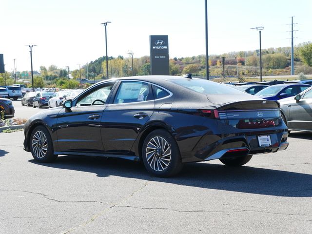 2025 Hyundai Sonata Hybrid Limited