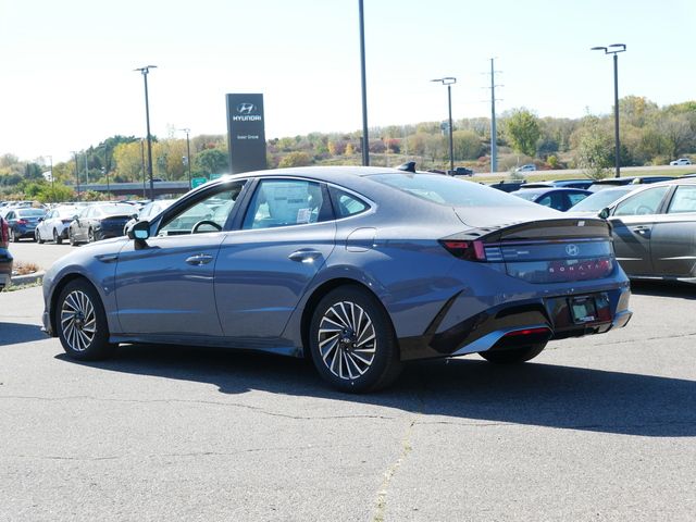 2025 Hyundai Sonata Hybrid Limited