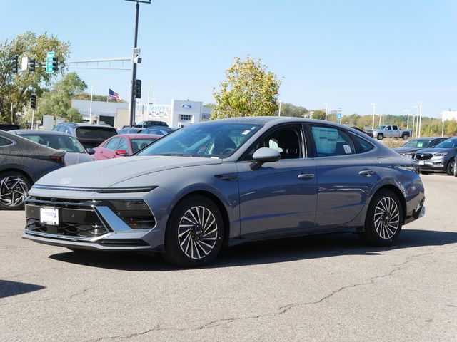 2025 Hyundai Sonata Hybrid Limited