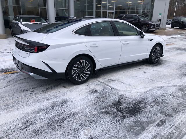 2025 Hyundai Sonata Hybrid Limited