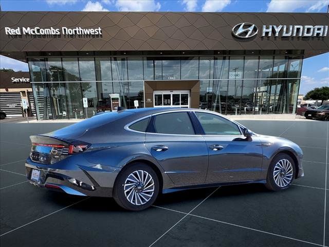 2025 Hyundai Sonata Hybrid Limited