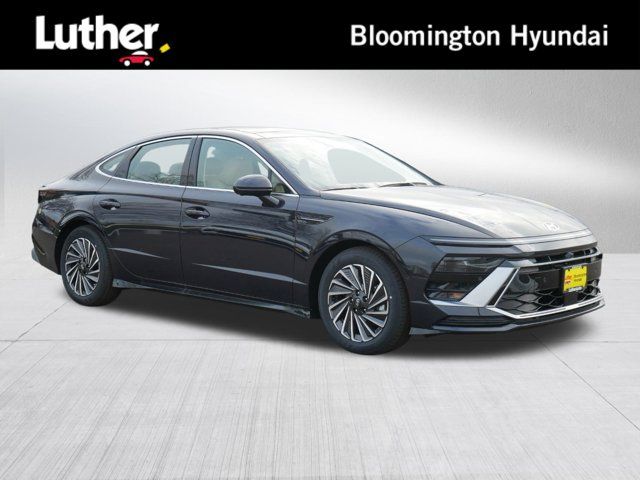 2025 Hyundai Sonata Hybrid Limited