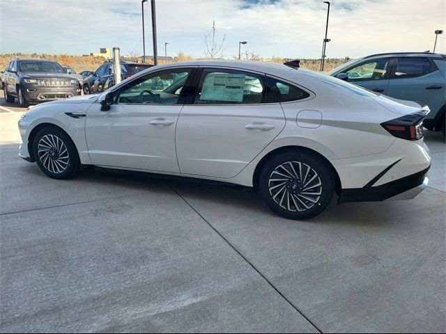 2025 Hyundai Sonata Hybrid Limited