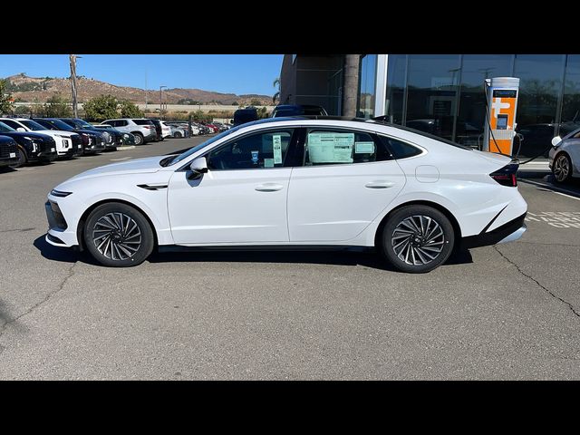 2025 Hyundai Sonata Hybrid Limited