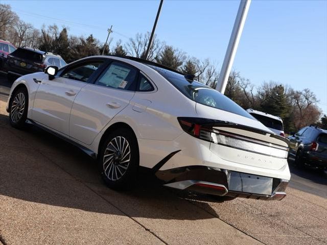 2025 Hyundai Sonata Hybrid Limited