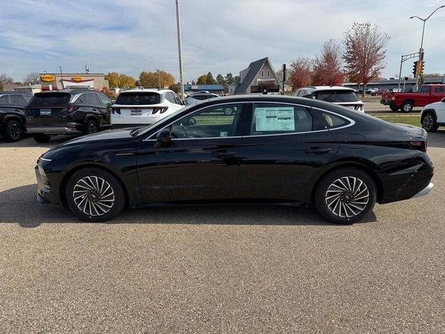 2025 Hyundai Sonata Hybrid Limited