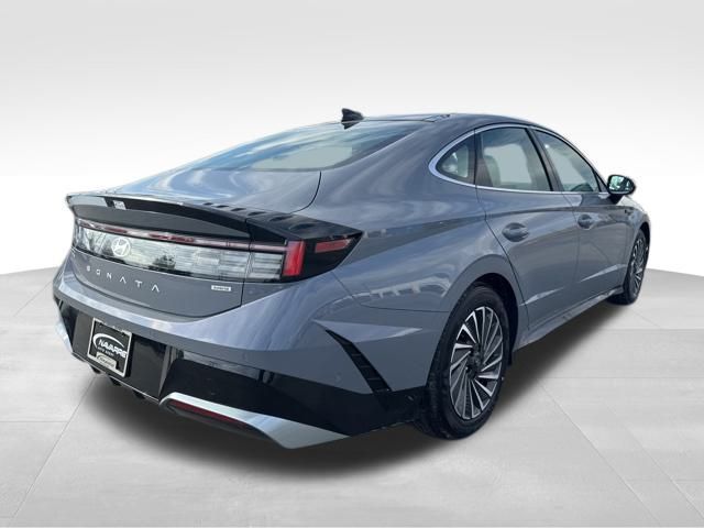 2025 Hyundai Sonata Hybrid Limited