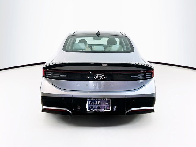 2025 Hyundai Sonata Hybrid Limited