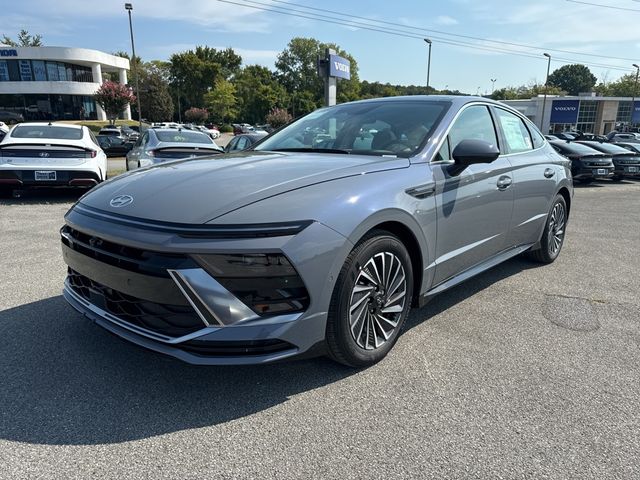 2025 Hyundai Sonata Hybrid Limited