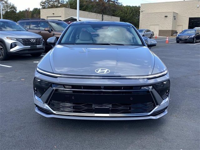 2025 Hyundai Sonata Hybrid Limited