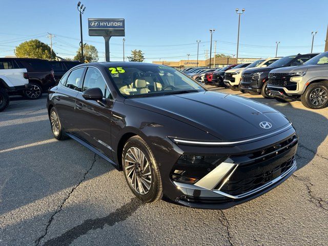 2025 Hyundai Sonata Hybrid Limited