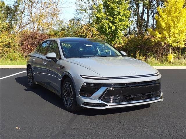 2025 Hyundai Sonata Hybrid Limited