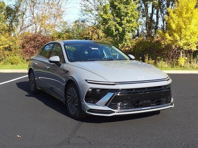 2025 Hyundai Sonata Hybrid Limited