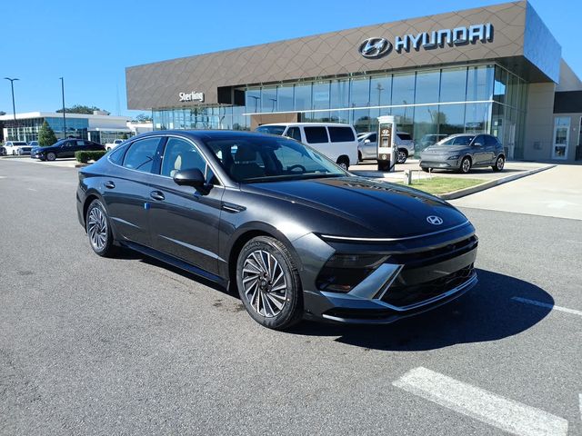 2025 Hyundai Sonata Hybrid Limited