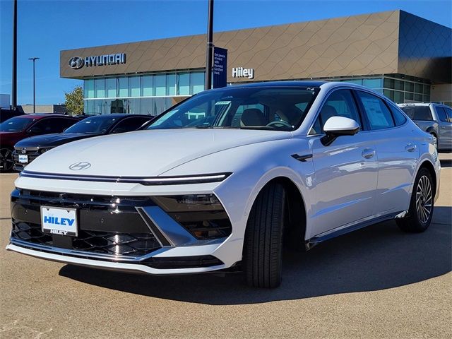 2025 Hyundai Sonata Hybrid Limited