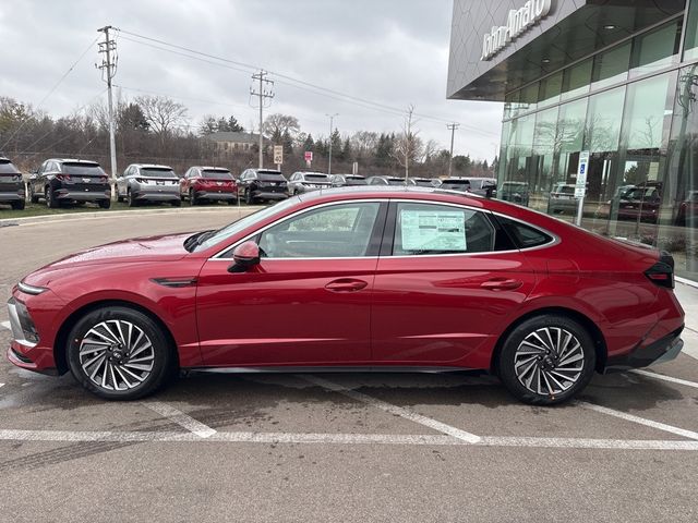 2025 Hyundai Sonata Hybrid Limited