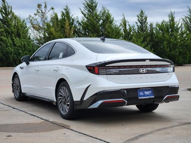 2025 Hyundai Sonata Hybrid Limited