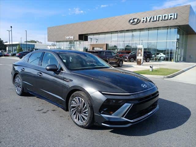 2025 Hyundai Sonata Hybrid Limited