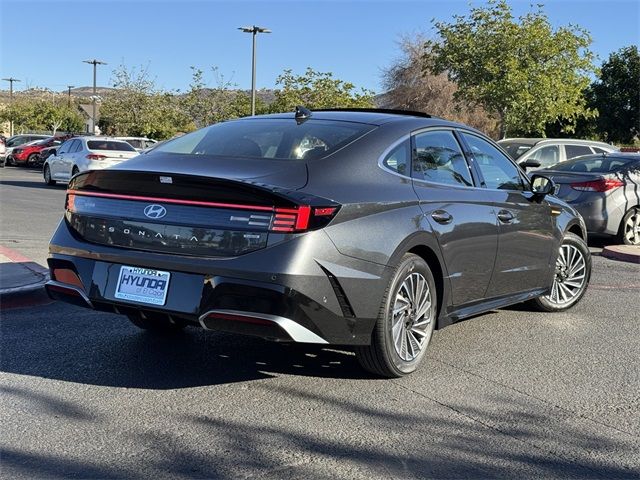 2025 Hyundai Sonata Hybrid Limited