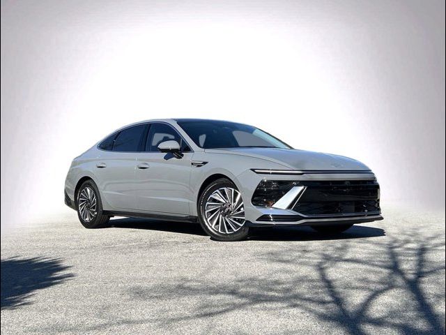 2025 Hyundai Sonata Hybrid Limited