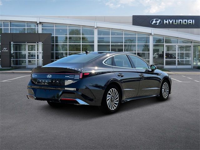 2025 Hyundai Sonata Hybrid Limited