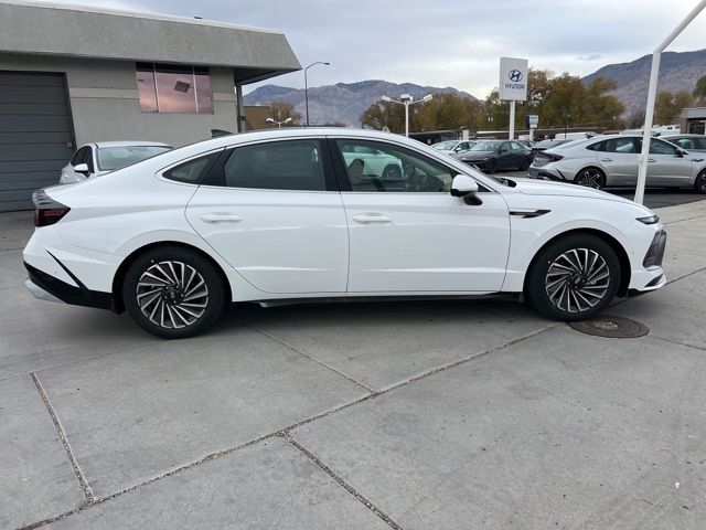 2025 Hyundai Sonata Hybrid Limited