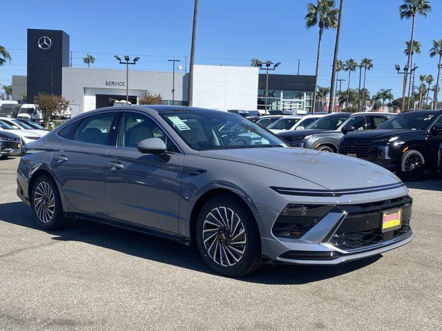 2025 Hyundai Sonata Hybrid Limited