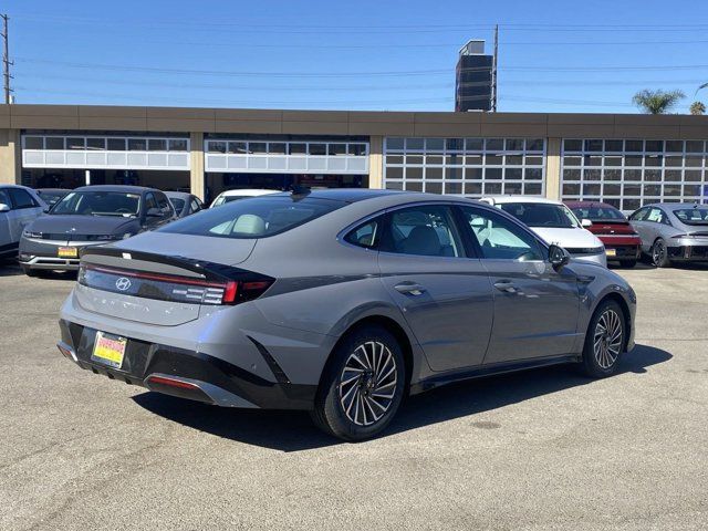 2025 Hyundai Sonata Hybrid Limited