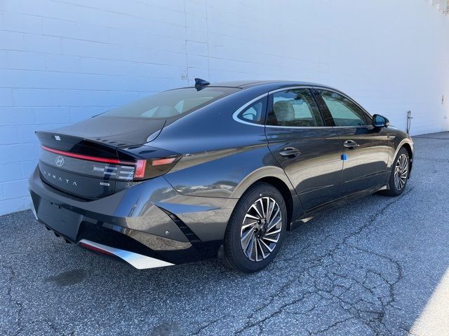 2025 Hyundai Sonata Hybrid Limited