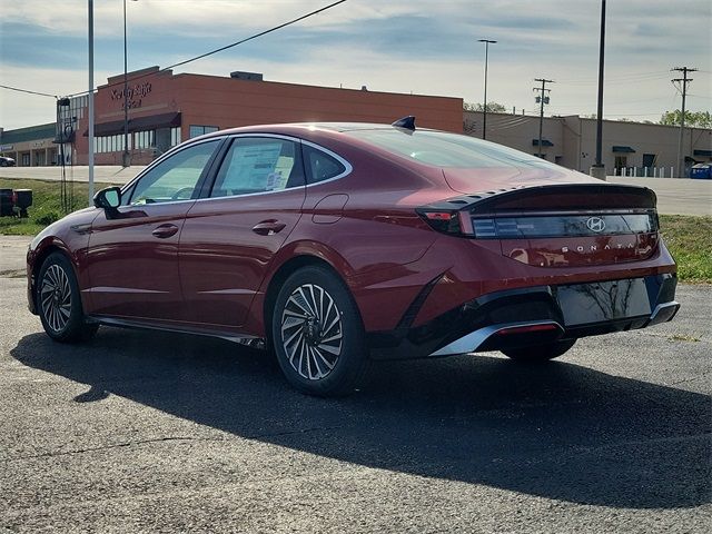 2025 Hyundai Sonata Hybrid Limited