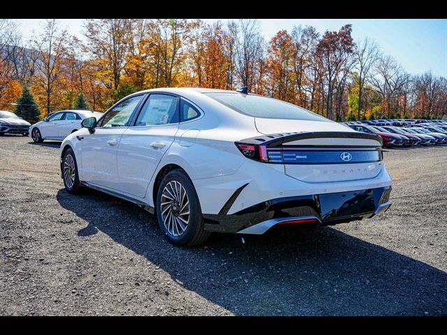 2025 Hyundai Sonata Hybrid Limited