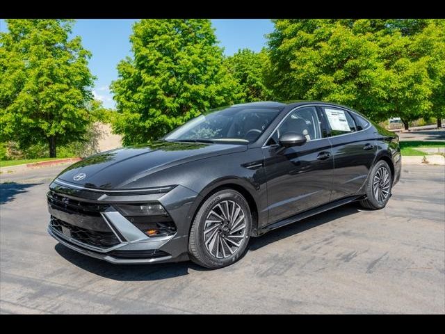 2025 Hyundai Sonata Hybrid Limited