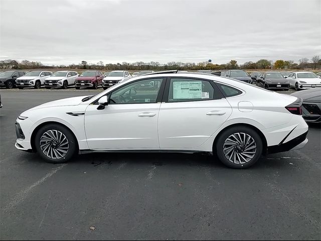 2025 Hyundai Sonata Hybrid Limited