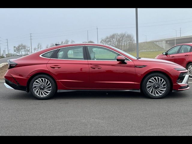 2025 Hyundai Sonata Hybrid Limited