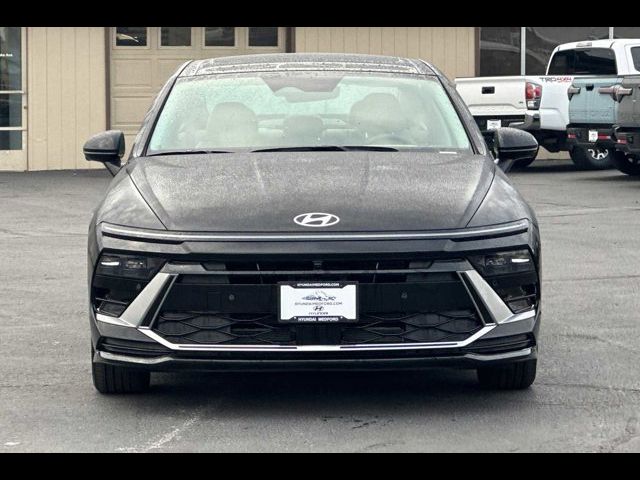 2025 Hyundai Sonata Hybrid Limited