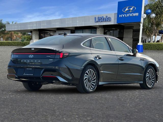 2025 Hyundai Sonata Hybrid Limited