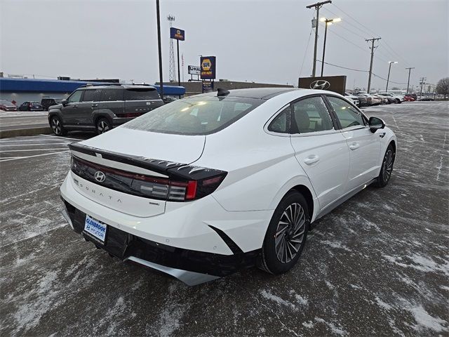 2025 Hyundai Sonata Hybrid Limited