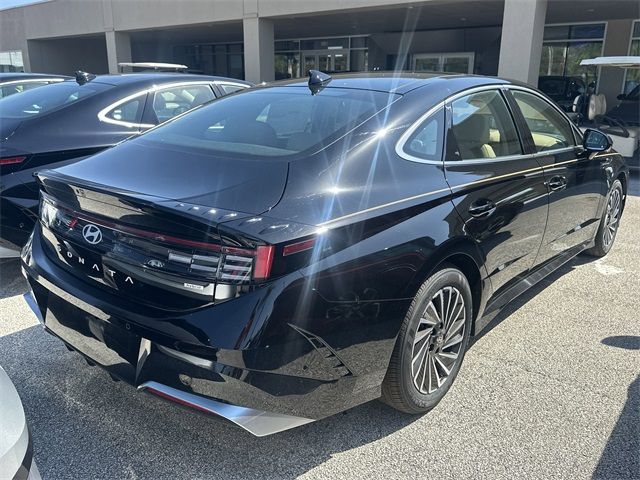 2025 Hyundai Sonata Hybrid Limited