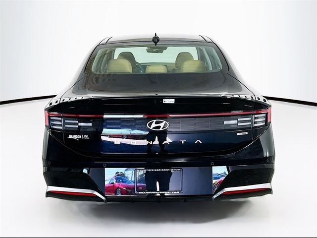 2025 Hyundai Sonata Hybrid Limited