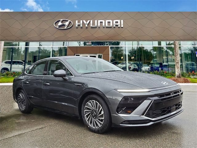 2025 Hyundai Sonata Hybrid Limited