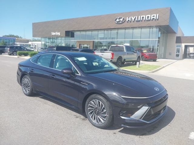 2025 Hyundai Sonata Hybrid Limited