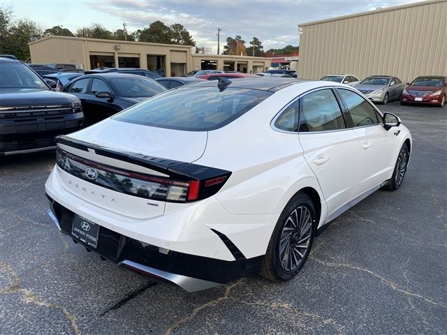 2025 Hyundai Sonata Hybrid Limited