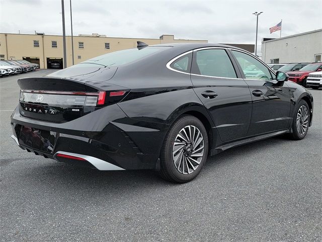 2025 Hyundai Sonata Hybrid Limited