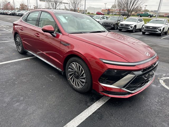 2025 Hyundai Sonata Hybrid Limited