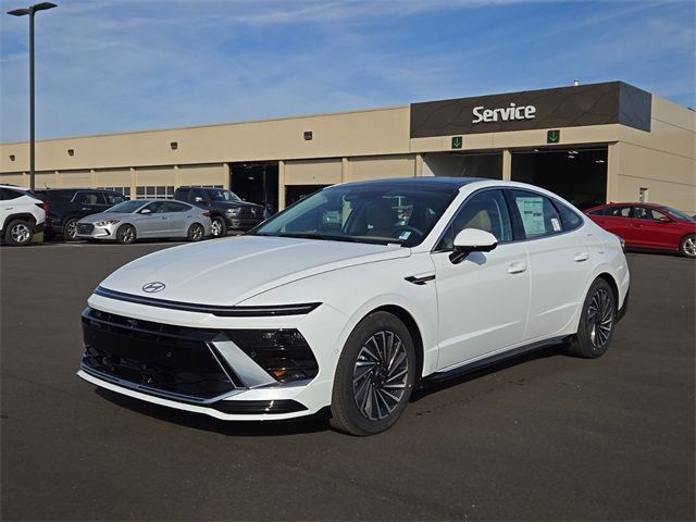 2025 Hyundai Sonata Hybrid Limited