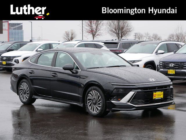 2025 Hyundai Sonata Hybrid Limited