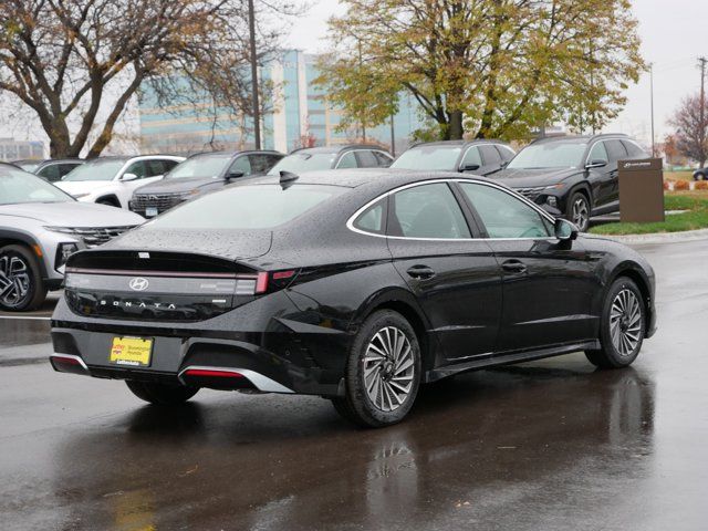 2025 Hyundai Sonata Hybrid Limited