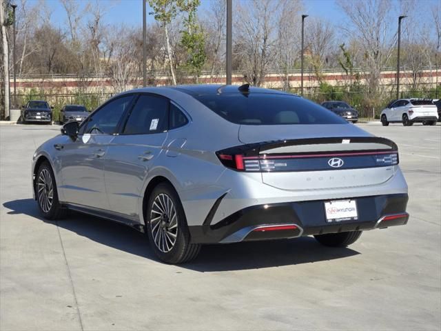 2025 Hyundai Sonata Hybrid Limited