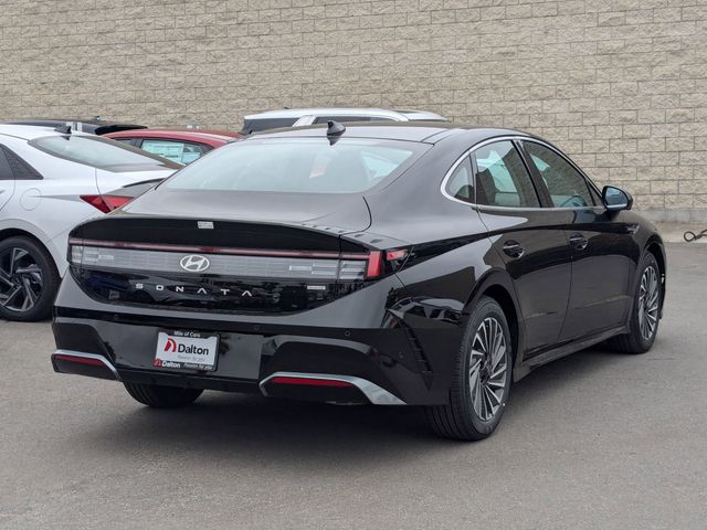 2025 Hyundai Sonata Hybrid Limited