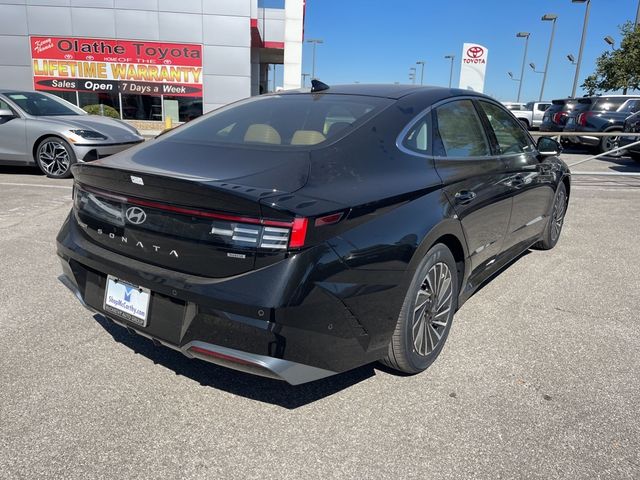 2025 Hyundai Sonata Hybrid Limited